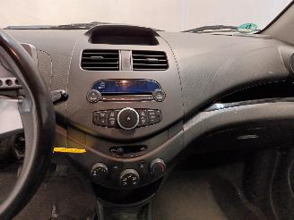 Chevrolet Spark Spark (M300) Hatchback 1.0 16V Bifuel (LMT) [48kW]  (07-2010/12-2015) picture 17