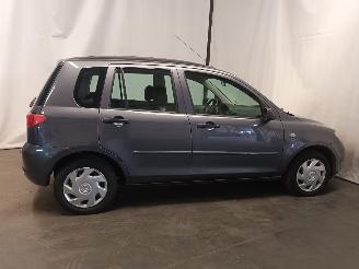 Mazda 2 2 (NB/NC/ND/NE) Hatchback 1.4 16V (FXJA) [58kW]  (04-2003/06-2007) picture 9