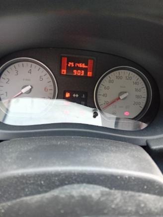 Dacia Sandero Sandero (BS) Hatchback 1.2 16V (D4F-F732) [55kW]  (11-2008/12-2012) picture 2