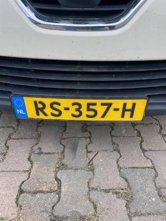 ojeté vozy osobní automobily Renault Captur Captur (2R) SUV 0.9 Energy TCE 12V (H4B-400(H4B-A4)) [66kW]  (06-2013/=
=2E..) 1980