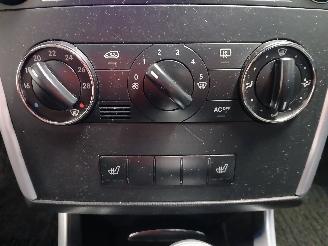 Mercedes B-klasse B (W245) Hatchback 2.0 B-200 16V Turbo (M266.980) [142kW]  (03-2005/11=
-2011) picture 21