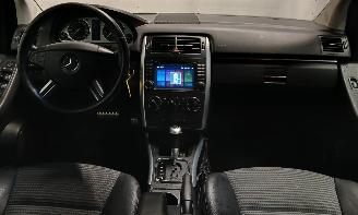 Mercedes B-klasse B (W245) Hatchback 2.0 B-200 16V Turbo (M266.980) [142kW]  (03-2005/11=
-2011) picture 11