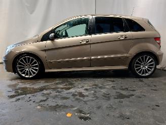 Mercedes B-klasse B (W245) Hatchback 2.0 B-200 16V Turbo (M266.980) [142kW]  (03-2005/11=
-2011) picture 4