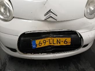 Citroën C1 C1 Hatchback 1.0 12V (1KR-FE(CFB)) [50kW]  (06-2005/09-2014) picture 20