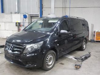 Uttjänta bilar bedrijf Mercedes Vito Vito Tourer (447) Bus 1.6 109 CDI 16V (OM622.951) [65kW]  (10-2014/...=
) 2015