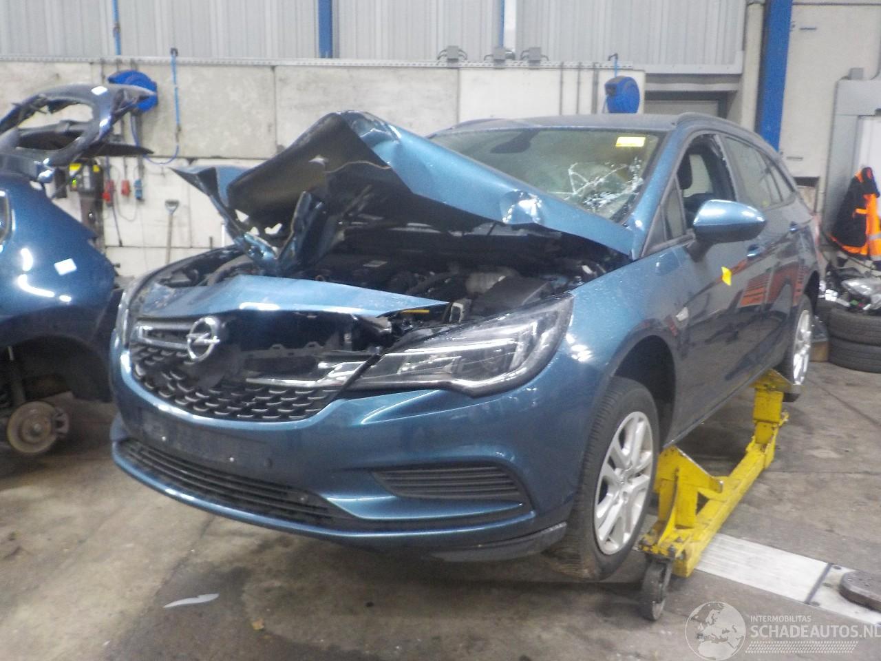 Opel Astra Astra K Sports Tourer Combi 1.6 CDTI 110 16V (B16DTU) [81kW]  (11-2015=
/12-2022)