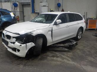 Démontage voiture BMW 3-serie 3 serie Touring (F31) Combi 320d 2.0 16V (N47-D20C) [135kW]  (07-2012/=
02-2016) 2014