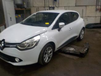 Salvage car Renault Clio Clio IV (5R) Hatchback 1.5 dCi 75 FAP (K9K-612(K9K-C6)) [55kW]  (11-20=
12/...) 2013