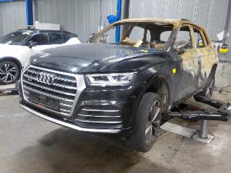 demontáž osobní automobily Audi Q5 Q5 (FYB/FYG) SUV 2.0 40 TDI 16V Quattro (DESA) [140kW]  (10-2018/...) 2018