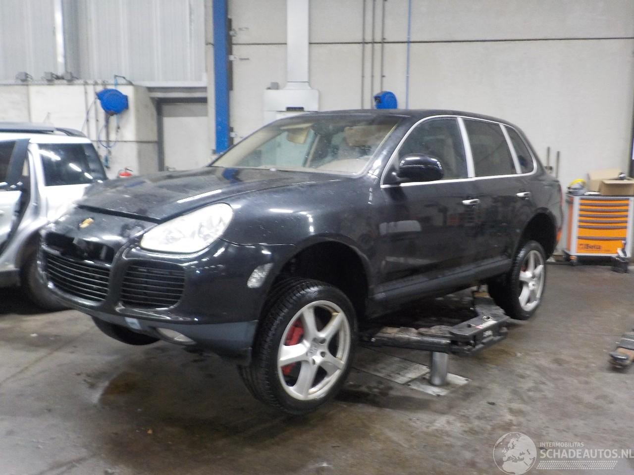 Porsche Cayenne Cayenne (9PA) SUV 4.5 V8 32V Turbo S (M48.50T) [383kW]  (03-2006/09-20=
07)