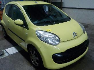 Citroën C1 C1 Hatchback 1.4 HDI (DV4TD(8HT)) [40kW]  (06-2005/09-2014) picture 2