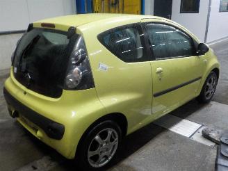 Citroën C1 C1 Hatchback 1.4 HDI (DV4TD(8HT)) [40kW]  (06-2005/09-2014) picture 3