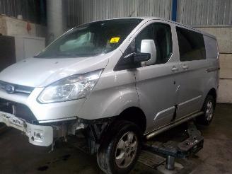demontáž osobní automobily Ford Transit Transit Custom Van 2.0 TDCi 16V Eco Blue 130 (BKFA) [96kW]  (12-2015/1=
2-2023) 2017