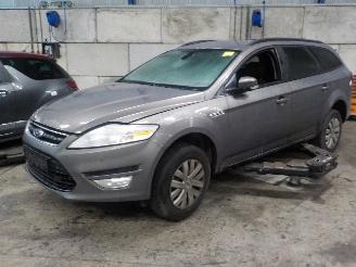 demontáž osobní automobily Ford Mondeo Mondeo IV Wagon Combi 2.0 TDCi 140 16V (UFBA(Euro 5)) [103kW]  (03-200=
7/01-2015) 2012/9