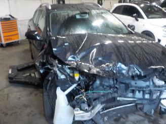 Renault Mégane Megane III Grandtour (KZ) Combi 5-drs 2.0 16V CVT (M4R-F713) [103kW]  =
(05-2009/02-2016) picture 2