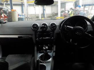 Audi TT TT (8J3) Coupé 2.0 TFSI 16V (BWA) [147kW]  (07-2006/06-2010) picture 5