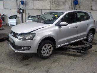 Vrakbiler auto Volkswagen Polo Polo (6R) Hatchback 1.2 TDI 12V BlueMotion (CFWA) [55kW]  (10-2009/05-=
2014) 2011