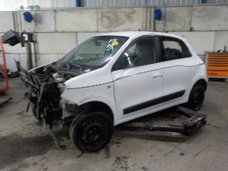 demontáž osobní automobily Renault Twingo Twingo III (AH) Hatchback 5-drs 1.0 SCe 70 12V (H4D-400(H4D-A4)) [52kW=
]  (09-2014/...) 2016/4