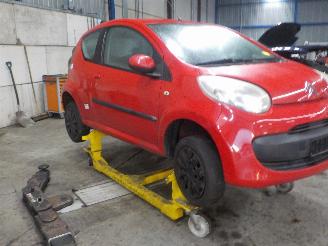 Citroën C1 C1 Hatchback 1.0 12V (384F(CFA)) [50kW]  (06-2005/09-2014) picture 2