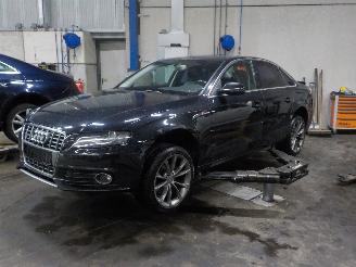 demontáž osobní automobily Audi A4 A4 Quattro Sedan 2.0 TFSI 16V (CAEB) [155kW]  (08-2008/12-2015) 2010
