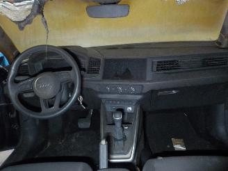 Audi A1 A1 City Carver (GBH) Hatchback 5-drs 1.0 30 TFSI 12V (DKJA) [85kW]  (0=
7-2019/07-2022) picture 5