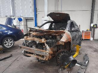 demontáž osobní automobily Toyota Aygo Aygo X Hatchback 1.0 12V VVT-i (1KR-FE) [53kW]  (03-2022/...) 2022