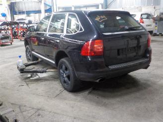 Porsche Cayenne Cayenne (9PA) SUV 4.5 S V8 32V (M48.00) [250kW]  (09-2002/09-2007) picture 4