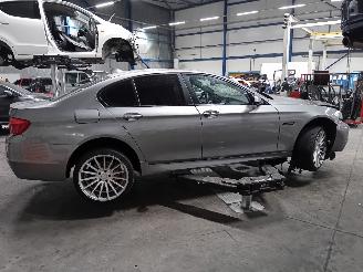 BMW 5-serie 5 serie (F10) Sedan 530d 24V (N57-D30A) [180kW]  (01-2010/08-2011) picture 3