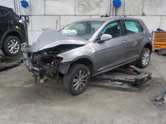 rozbiórka samochody osobowe Volkswagen Golf Golf VII (AUA) Hatchback 1.2 TSI 16V (CJZB) [63kW]  (08-2012/03-2020) 2014/2