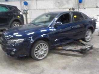 demontáž osobní automobily Audi A4 A4 (B7) Sedan 1.8 T 20V (BFB) [120kW]  (11-2004/06-2008) 2005/3