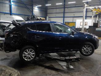 Mazda 3 3 (BM/BN) Hatchback 2.0 SkyActiv-G 120 16V (PEY5) [88kW]  (09-2013/05-=
2019) picture 3