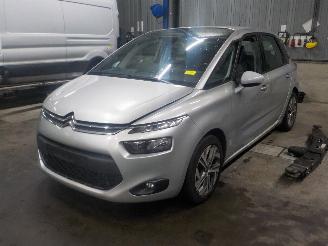 demontáž osobní automobily Citroën C4 C4 Picasso (3D/3E) MPV 1.6 BlueHDI 120 (DV6FC(BHZ)) [88kW]  (07-2014/1=
2-2018) 2016