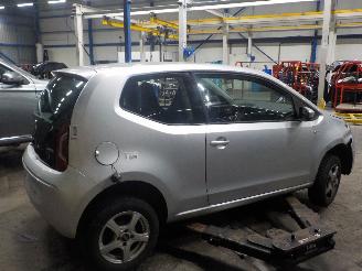 Volkswagen Up! Up! (121) Hatchback 1.0 12V 60 (CHYA) [44kW]  (08-2011/08-2020) picture 3