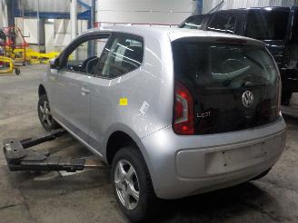 Volkswagen Up! Up! (121) Hatchback 1.0 12V 60 (CHYA) [44kW]  (08-2011/08-2020) picture 4