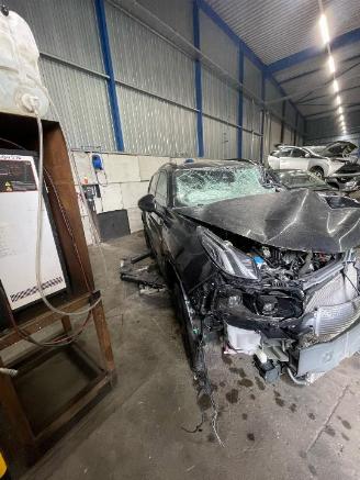 Lynk & Co 01 01 SUV 1.5 PHEV (JLH3-G15TD) [132kW]  (11-2018/...) picture 2