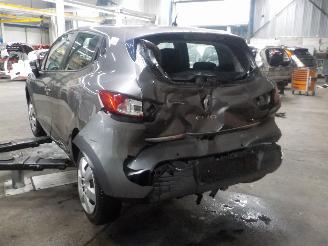 Renault Clio Clio IV (5R) Hatchback 5-drs 0.9 Energy TCE 90 12V (H4B-400(H4B-A4)) [=
66kW]  (11-2012/08-2021) picture 4