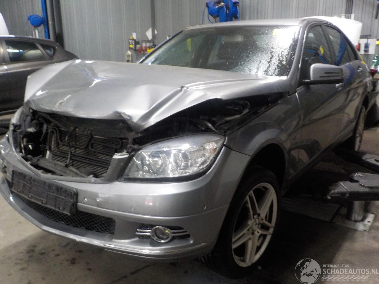 Mercedes C-klasse C (W204) Sedan 1.8 C-180 CGI 16V (M271.820(Euro 5)) [115kW]  (01-2007/=
01-2014)