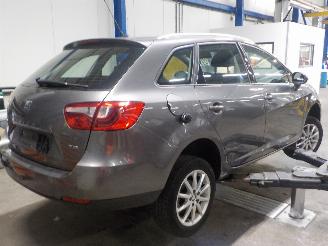 Seat Ibiza Ibiza ST (6J8) Combi 1.4 TDI 12V (CUSB) [66kW]  (05-2015/07-2016) picture 3