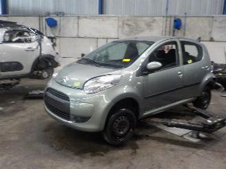 demontáž osobní automobily Citroën C1 C1 Hatchback 1.0 12V (1KR-FE(CFB)) [50kW]  (06-2005/09-2014) 2009