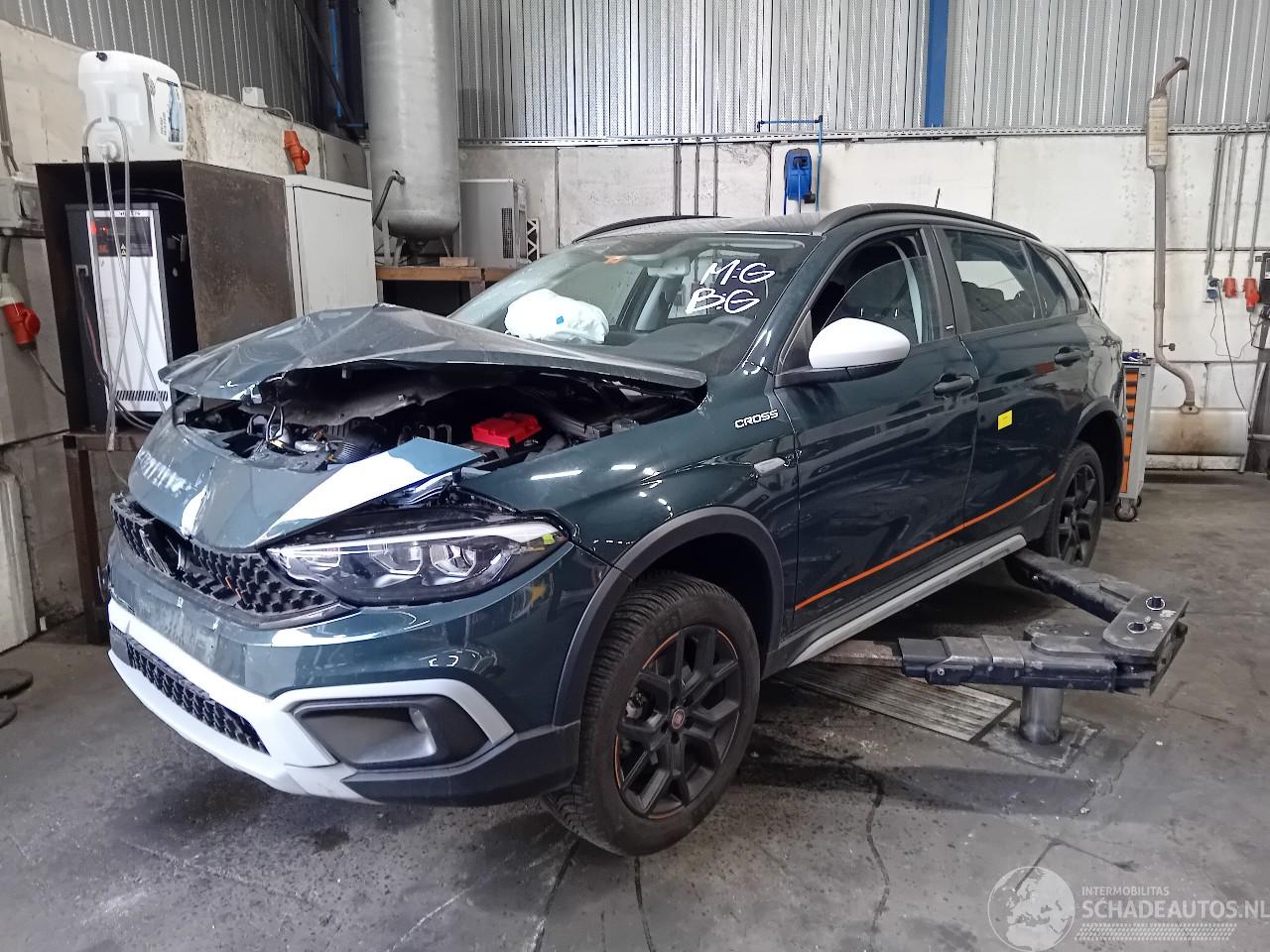 Fiat Tipo Tipo (356W/357W) Combi 1.5 Turbo Hybrid 16V (46347813) [96kW]  (03-202=
2/...)