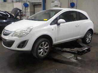 demontáž osobní automobily Opel Corsa Corsa D Hatchback 1.2 16V LPG (A12XER(Euro 5)) [63kW]  (06-2011/08-201=
4) 2012/12