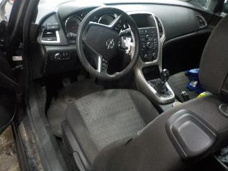 Opel Astra Astra J GTC (PD2/PF2) Hatchback 3-drs 1.7 CDTi 16V EcoFLEX 130 (A17DTF=
(Euro 5)) [96kW]  (10-2011/10-2015) picture 5