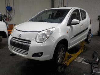 demontáž osobní automobily Suzuki Alto Alto (GF) Hatchback 5-drs 1.0 12V (K10B) [50kW]  (01-2009/...) 2011