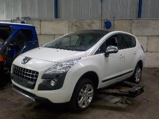 demontáž osobní automobily Peugeot 3008 3008 I (0U/HU) MPV 1.6 16V THP 155 (EP6CDT(5FV)) [115kW]  (06-2009/08-=
2016) 2011