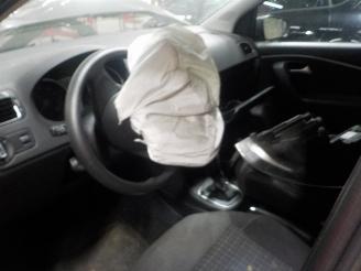 Volkswagen Polo Polo V (6R) Hatchback 1.2 TSI 16V BlueMotion Technology (CJZC(Euro 6))=
 [66kW]  (02-2014/10-2017) picture 5