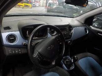 Hyundai I-10 i10 (B5) Hatchback 1.2 16V (G4LA) [64kW]  (12-2013/06-2020) picture 5