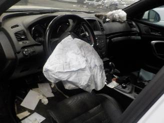 Opel Insignia Insignia Sports Tourer Combi 2.8 V6 Turbo 24V 4x4 OPC (B28NER) [239kW]=
  (07-2009/03-2017) picture 5