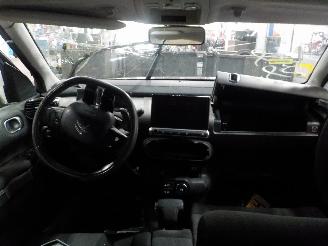 Citroën C4 C4 Cactus (0B/0P) Hatchback 5-drs 1.2 PureTech 82 12V (EB2F(HMZ)) [60k=
W]  (09-2014/...) picture 5