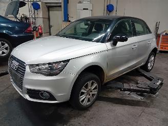 demontáž osobní automobily Audi A1 A1 Sportback (8XA/8XF) Hatchback 5-drs 1.4 TFSI 16V 122 (CAXA(Euro 5))=
 [90kW]  (11-2011/04-2015) 2012/5