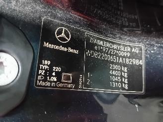 Mercedes S-klasse S (W220) Sedan 3.2 S-320 18V (M112.944) [165kW]  (10-1998/08-2005) picture 6
